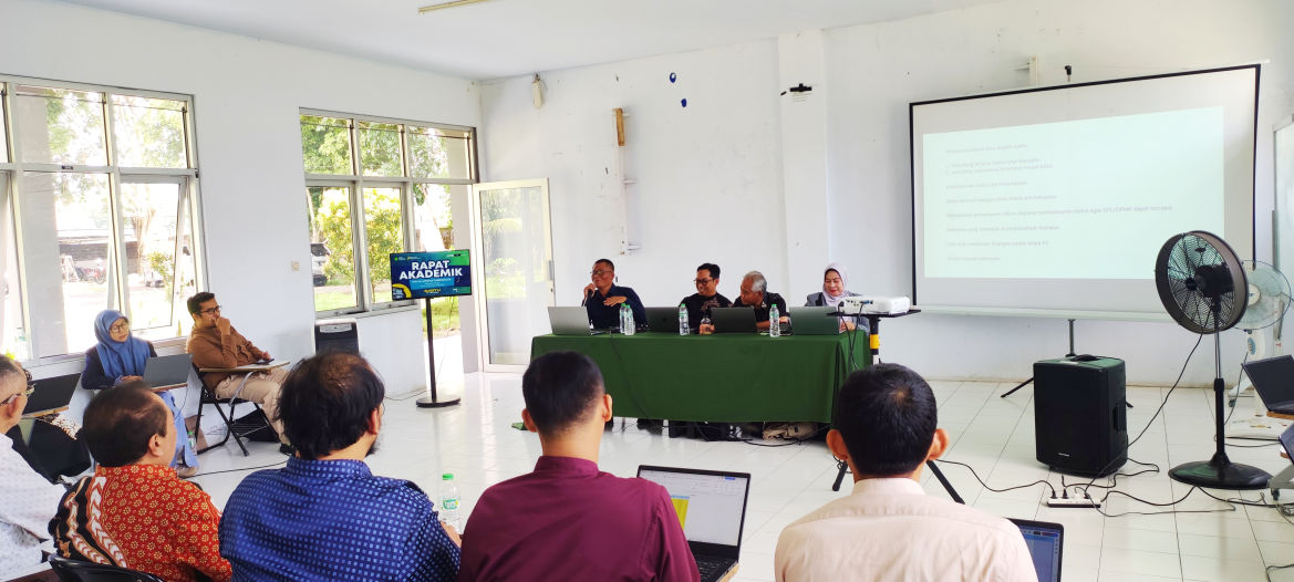 Rapat Akademik Persiapan Semester Genap 2025/2026